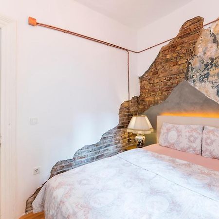 By Galata- Historical And Modern Apartment اسطنبول المظهر الخارجي الصورة