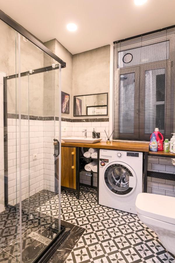 By Galata- Historical And Modern Apartment اسطنبول المظهر الخارجي الصورة